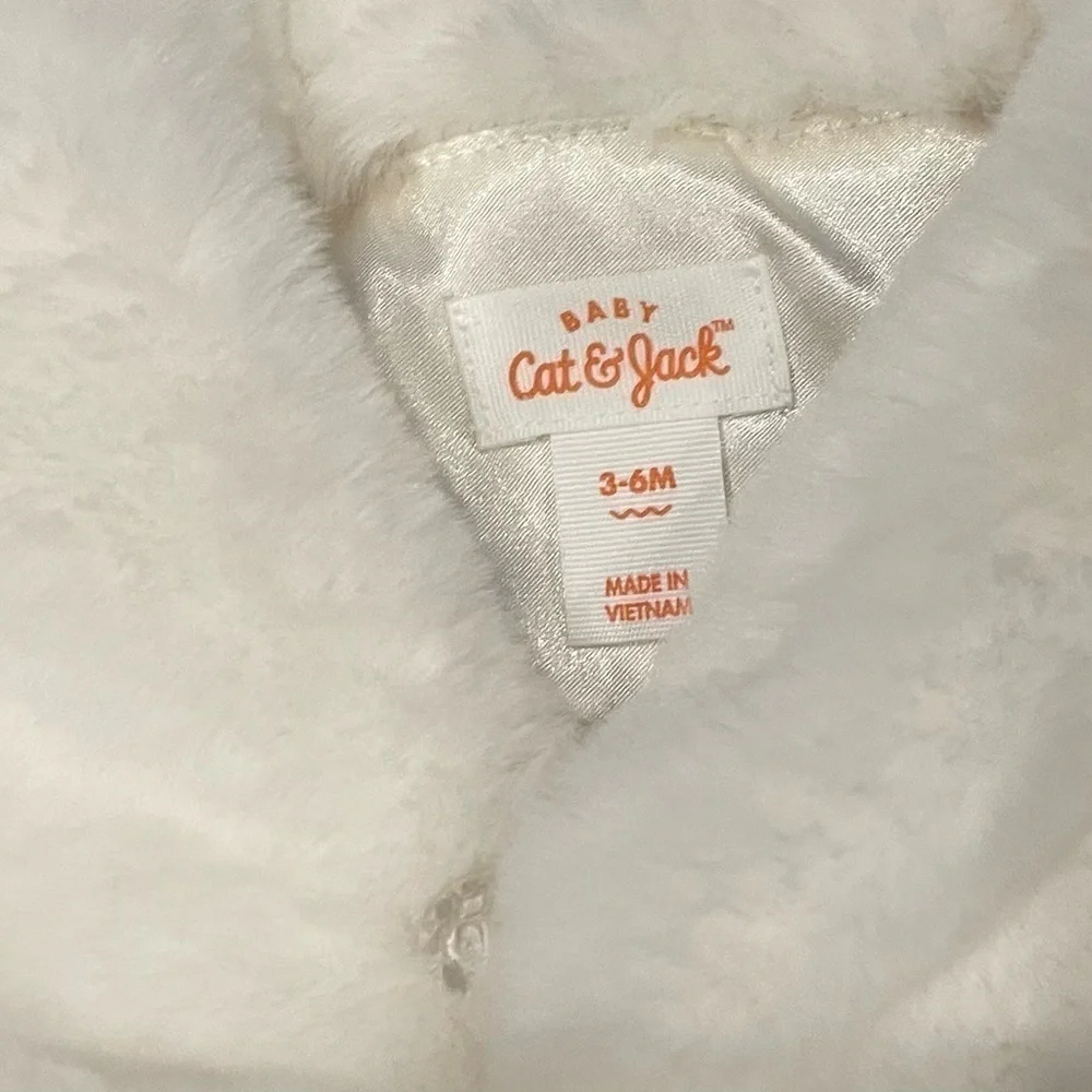 ⭐️Carter’s and Cat & Jack Winter Vests Girls 3 Months and NWT Baby Boots. 5/$25